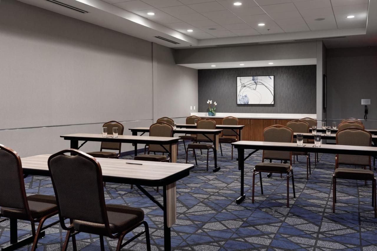 Courtyard By Marriott Richmond Scott'S Addition Εξωτερικό φωτογραφία